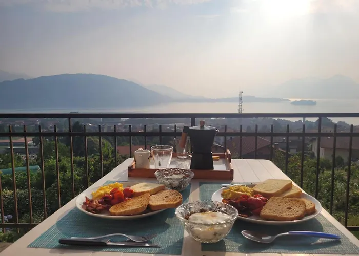 Bella Vista Semesterbostad Baveno